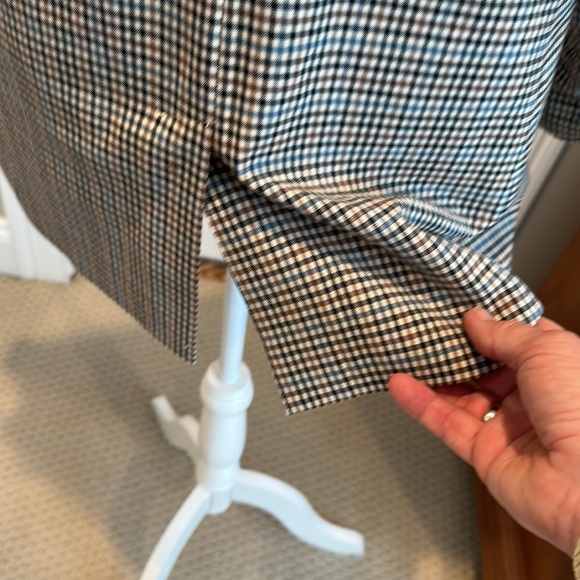 Loft, single button blazer - Picture 7 of 8